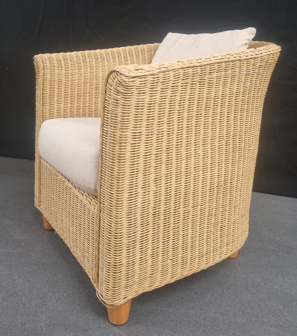 Used ouddoor rattan chairs