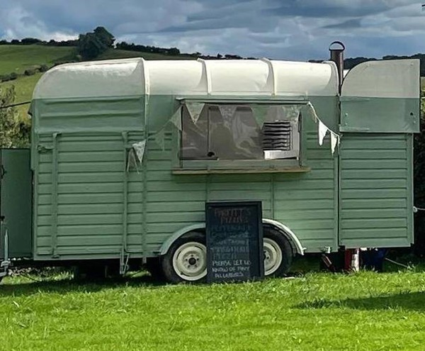 Out side catering - Horse box pizza trailer