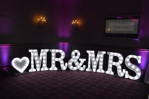 130x Light Up Letters / Numbers 130x Light Up Letters / Numbers