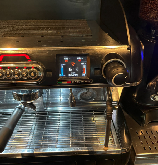 Secondhand espresso machine and grinder