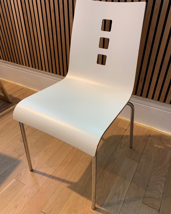 Modern Style Café Chairs White For Sale