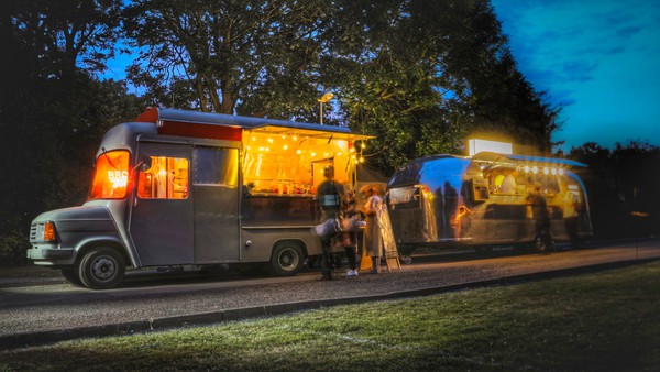 Vintage Street Food Truck - Northamptonshire 7
