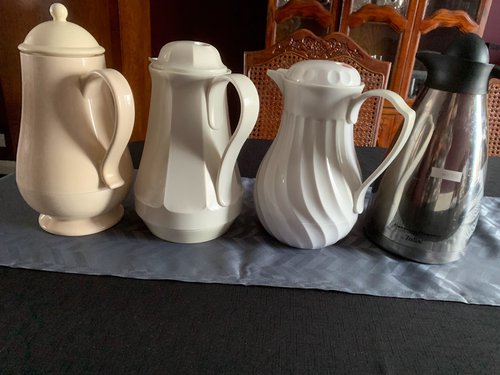 https://for-sale.used-secondhand.co.uk/media/used/secondhand/images/84852/4-assorted-1-litre-insulated-jugs-luton-bedfordshire/500/1-litre-insulated-jugs-652.jpeg