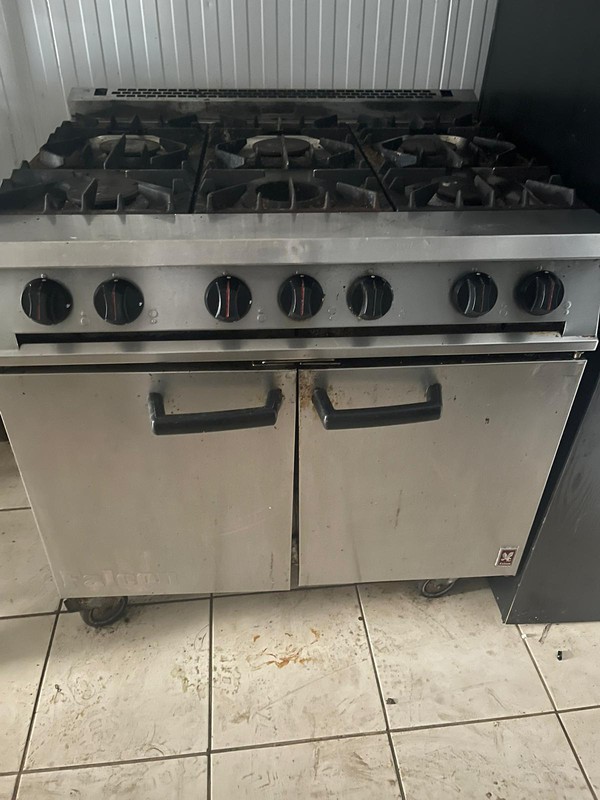 Used natural gas six burner oven