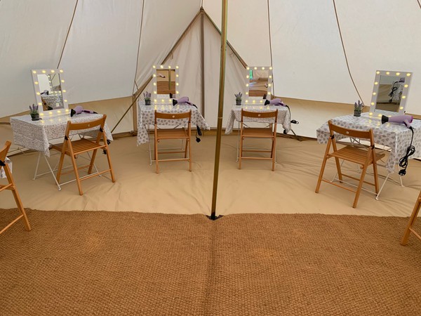 Make up party in a giant bell tent