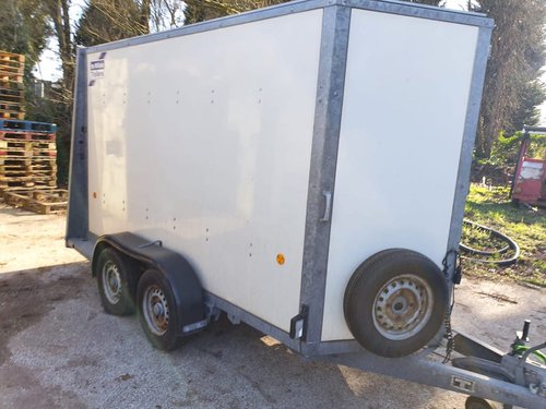 Box Ifor Williams B105  Trailer