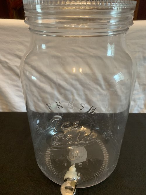 Ice Cold Drinks Dispensers with Screw Lid and Tap For Sale Ice Cold Drinks Dispensers with Screw Lid and Tap For Sale
