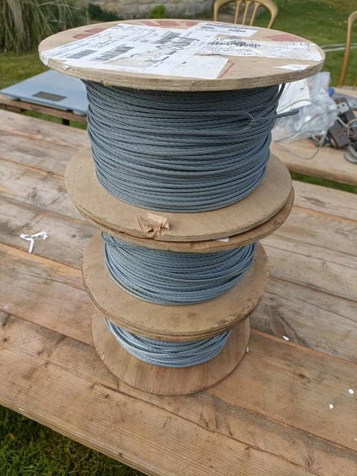 Secondhand Fence Wire Roll 200m For Sale Secondhand Fence Wire Roll 200m For Sale