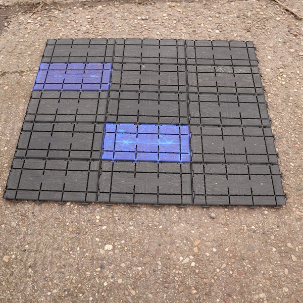 1m x 1m plastic flooring panel