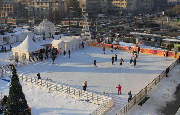 Ice Rink 20 x 40 m – 800 m2 For Sale