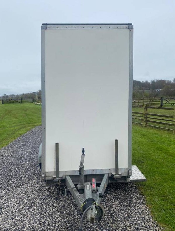 Secondhand 1 + 1 toilet trailer for sale