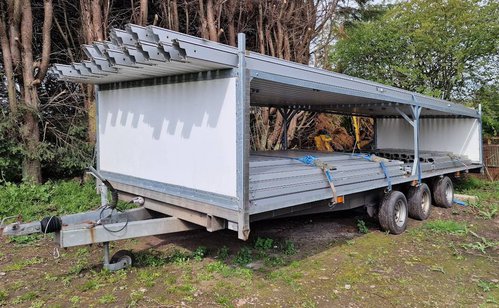 Triple axel double deck flatbed trailer Triple axel double deck flatbed trailer