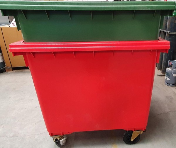 Wheeled bin 1100L for sale