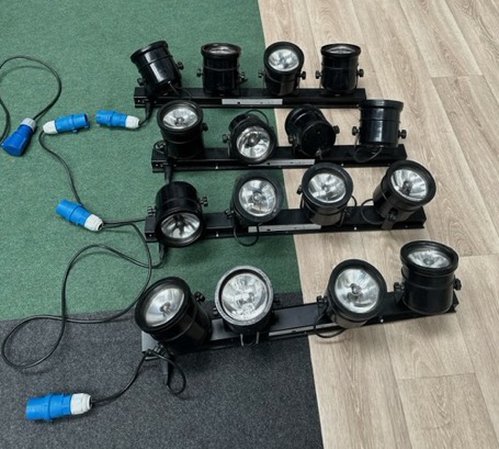 16A Spotlight Banks 16A Spotlight Banks