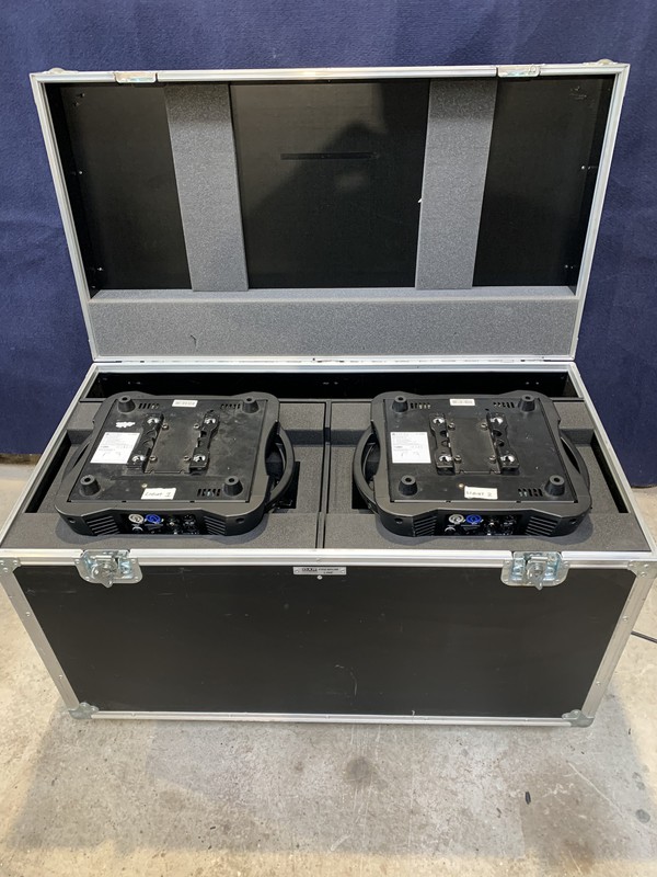 Showtec Infinity iS-200 LED Moving Lights in flight cases