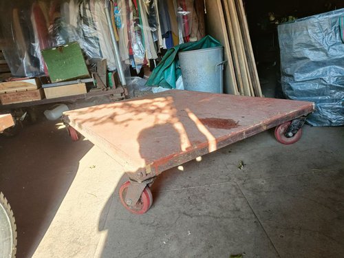 Mobile platform / trolley Mobile platform / trolley