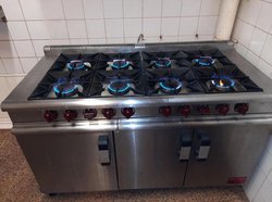 Commercial 8 Burner LPG Range