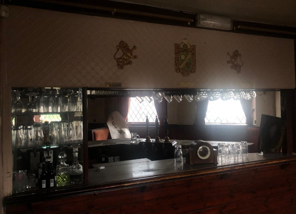 Huddersfield pub reclaimed bar unit
