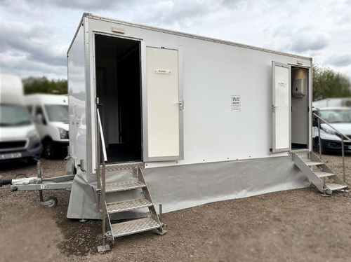 Luxury toilet trailer for sale Luxury toilet trailer for sale
