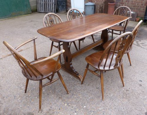 Ercol Table and Chairs Ercol Table and Chairs