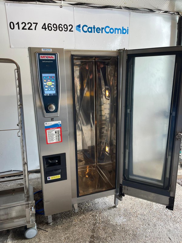 Secondhand Used 2018 Rational SCCWE 20 Grid Gas Combi Oven with Trolley
