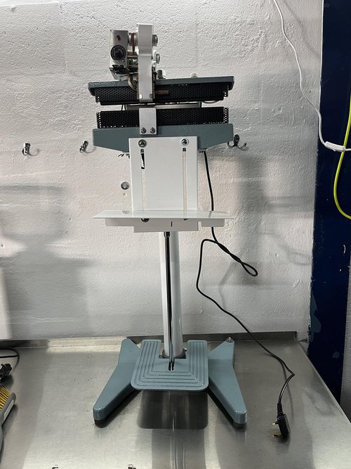 Floor standing heat sealer Floor standing heat sealer