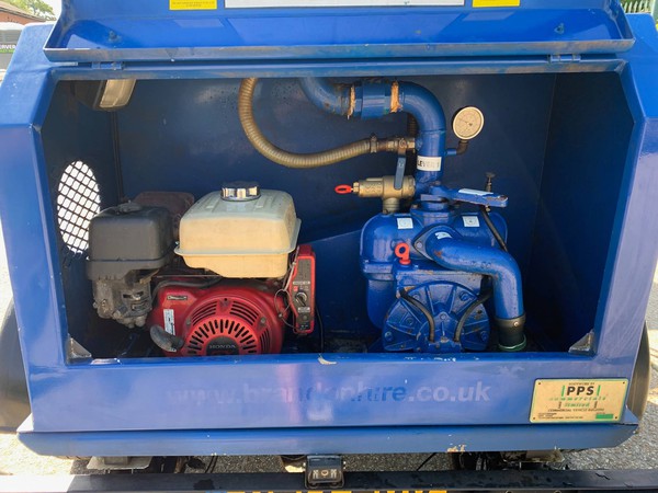 Honda GX engine and Battioni MEC pump Honda GX engine and Battioni MEC pump