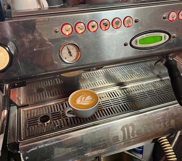 La Marzocco Coffee Machine FB80 - Southend on Sea, Essex 2