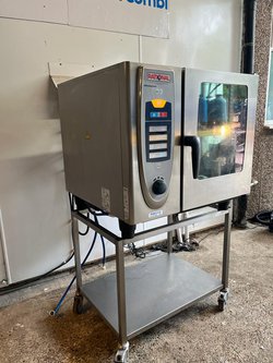 Used Rational SCC 6 Grid Combi Oven with Stand For Sale
