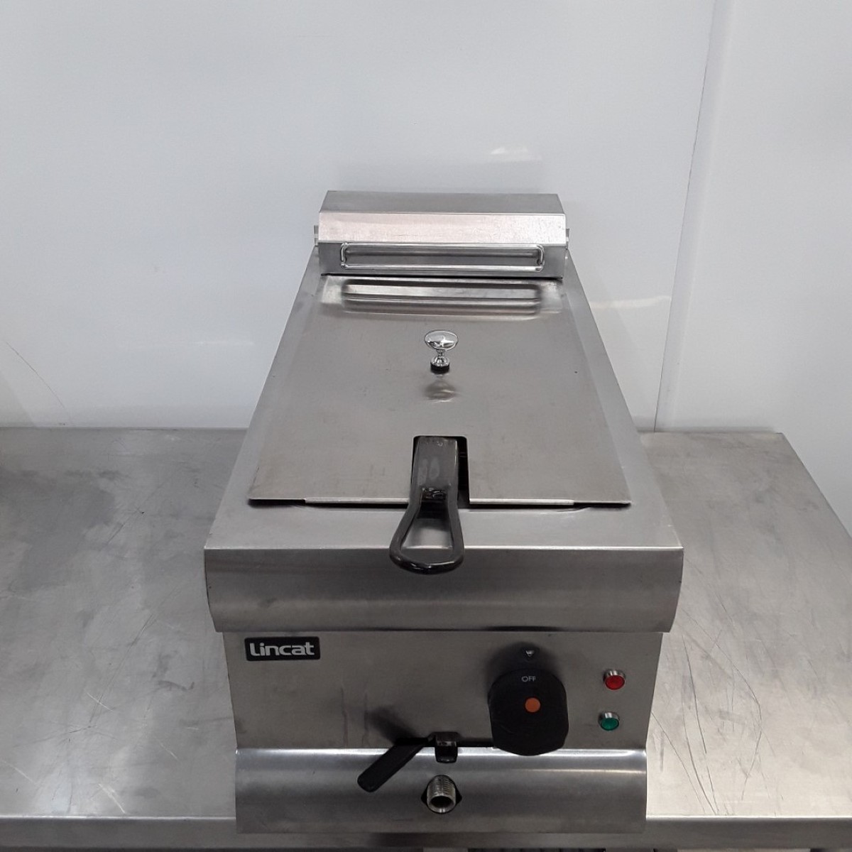 Secondhand Catering Equipment Electric Fryers Used Lincat DF33
