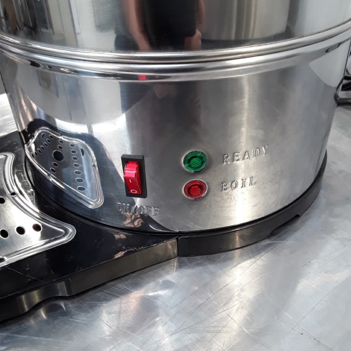 Secondhand Catering Equipment Coffee and Tea Dispensers and Flasks