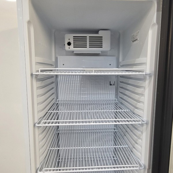 Interlevin SC381B Upright Display Fridge