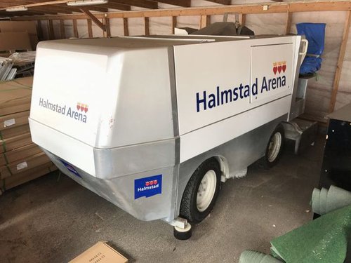 Ice resurfacer for sale Ice resurfacer for sale