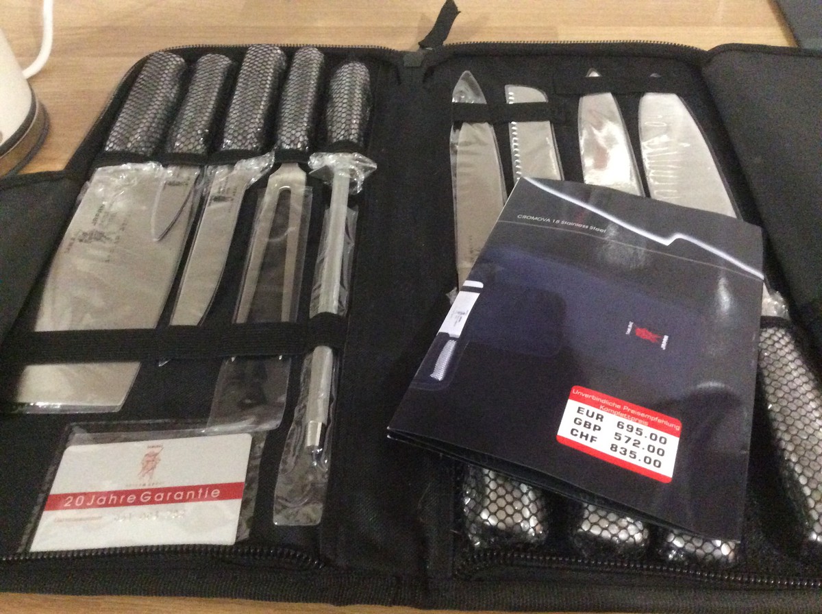 Secondhand Catering Equipment Chefs Knives Samurai Triple Hardened Steel Cromova 9 Piece