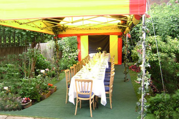 Garden marquee long table - London