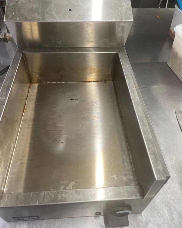 Secondhand Used Lincat Chip Scuttle