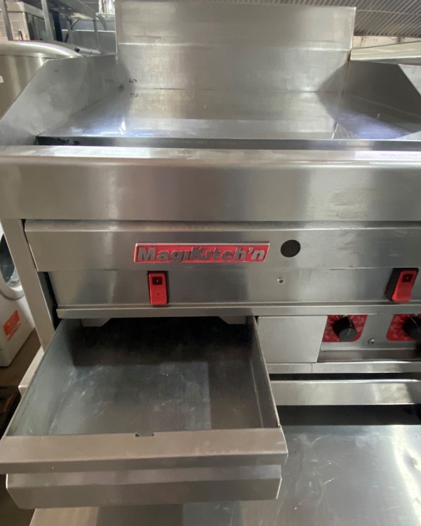 Used MagiKitch'n Flat Griddle Natural Gas