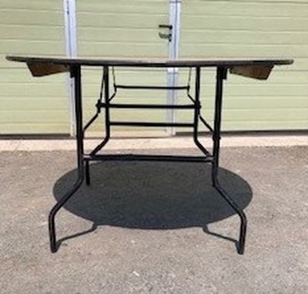 Buy Used 4ft Round Banquet Tables