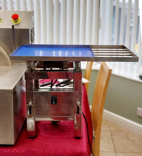 Moulding Machine  vibrating table