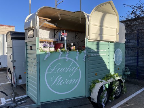 Horsebox Trailer Coffee / Bar Horsebox Trailer Coffee / Bar