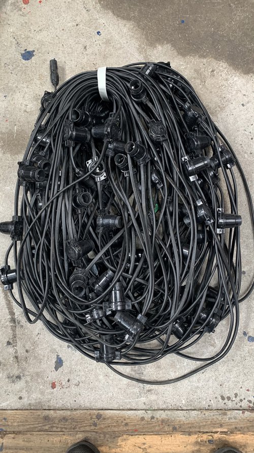 Secondhand Used 100mtrs Turnock Premium UK Made Festoon 100 Lamp E27 Holders For Sale Secondhand Used 100mtrs Turnock Premium UK Made Festoon 100 Lamp E27 Holders For Sale