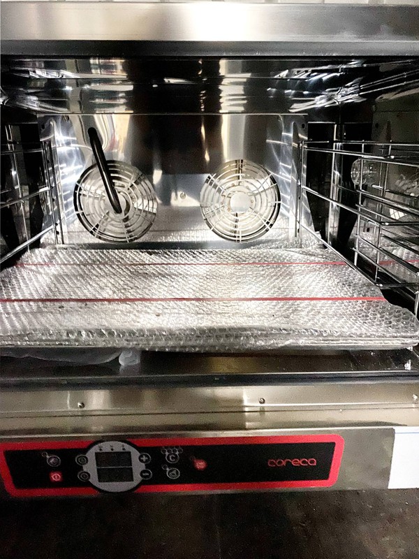 Coreca T04DIS.200 small bakery oven.