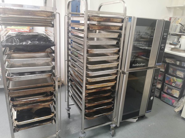 Used Blue Seal Turbofan Convection Oven E32D4 For Sale