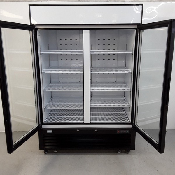 LGC5000 shop display fridge