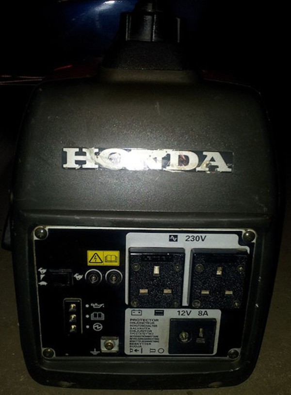 Used Honda eu20i Generator for sale