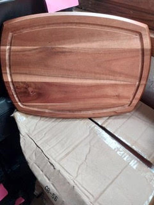 Secondhand Wooden Burger Steak Cheese Boards 14 For Sale Secondhand Wooden Burger Steak Cheese Boards 14 For Sale