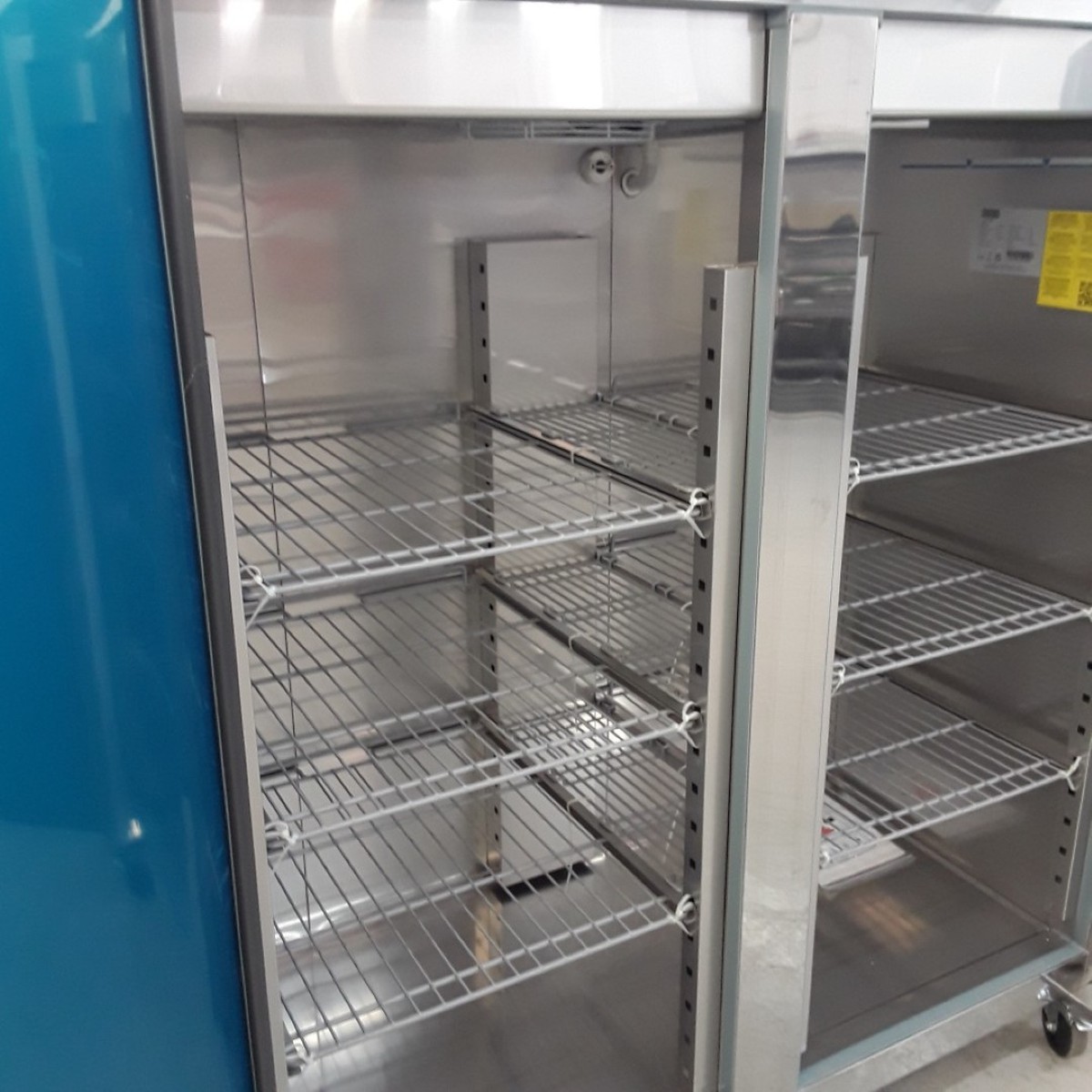 Secondhand Catering Equipment | Upright Double Door Freezers | New B ...