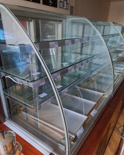 Secondhand Refrigerated Display Cabinet For Sale