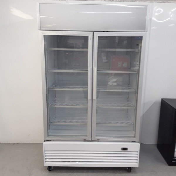 Shop display fridge