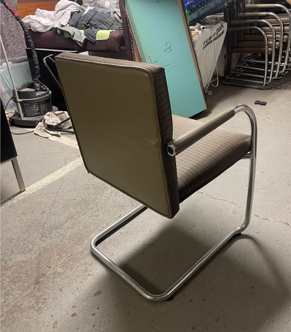 Secondhand restaurant chairs for sale